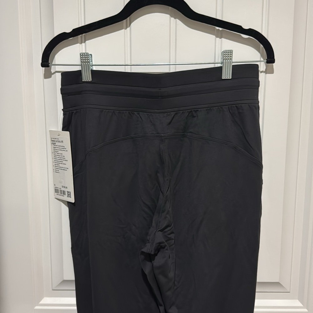 Lululemon Ready to Rulu Joggers - Picture 8 of 8